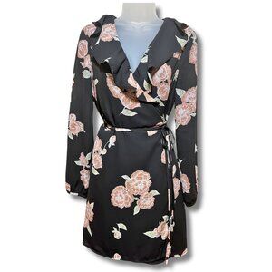 Cupcakes and Cashmere Floral Wrap Dress | Size M